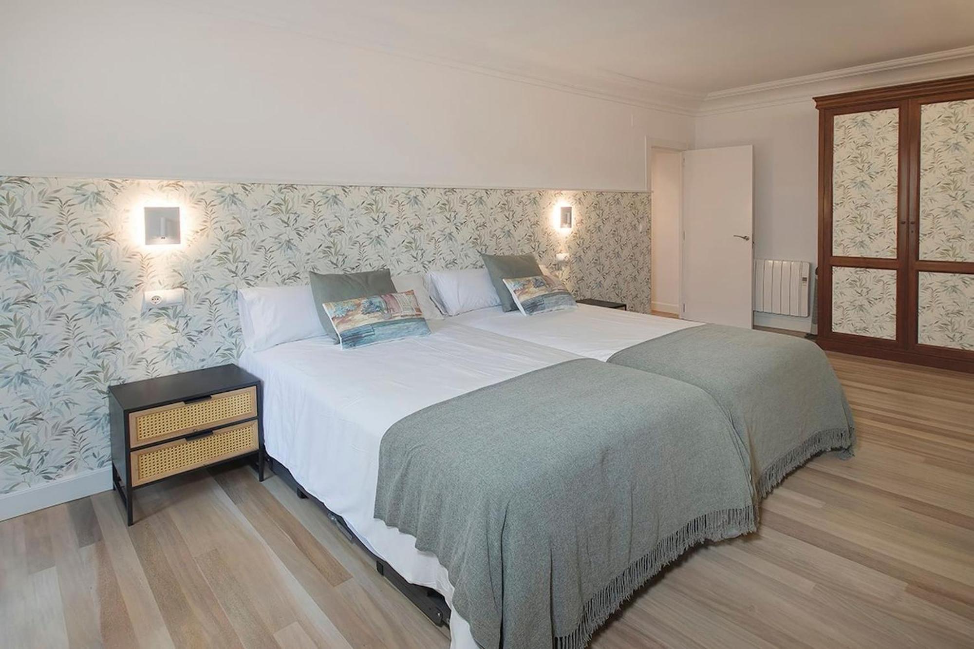 Earra - Goxo - Centro, 450M Playa Appartement Zarautz Buitenkant foto